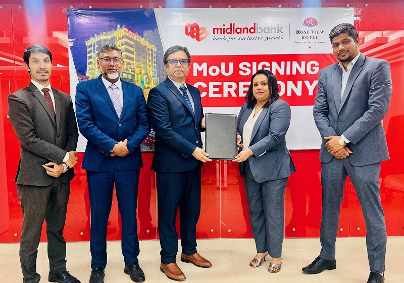 মিডল্যান্ড ব্যাংক পিএলসি এবং রোজ ভিউ হোটেলের মধ্যে সমঝোতা স্মারক স্বাক্ষর